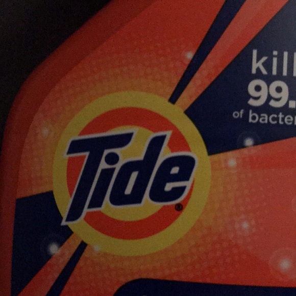 Tide fabric laundry refresher spray 22 oz - Picture 5 of 11